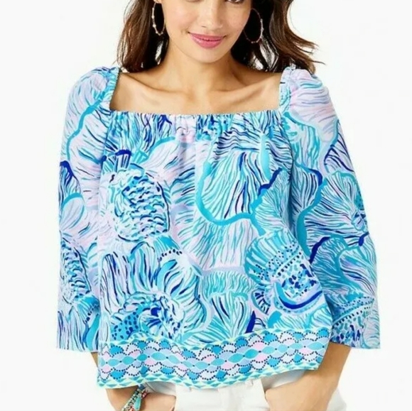 Lilly Pulitzer Tops - Lilly Pulitzer XL Lizzie Top Fishful Thinking Bermuda blue peasant top